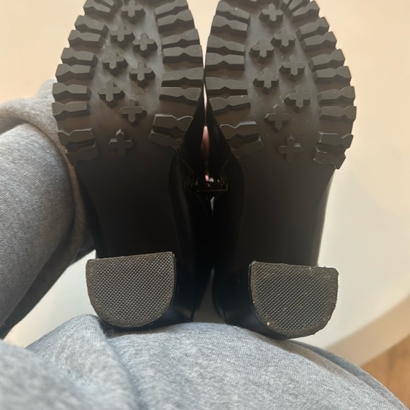 Shoe Dazzle Black Heeled Boots Sleek Modern Design - Picture 5 of 5